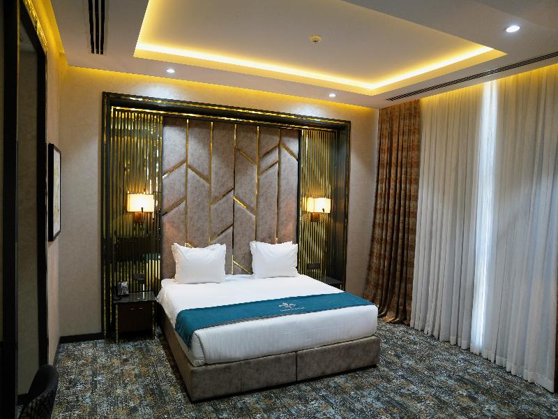 Iris Hotel Baku  image
