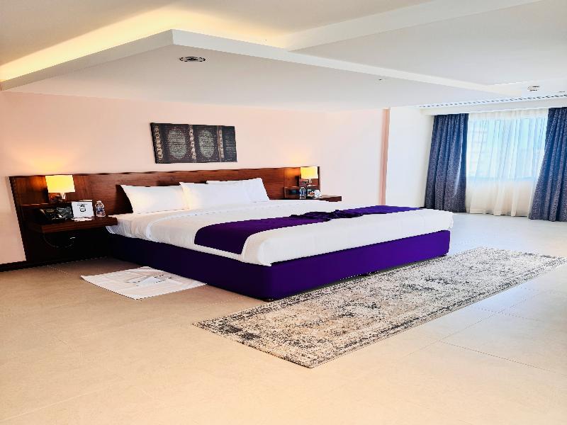 Kyriad Hotel Salalah image