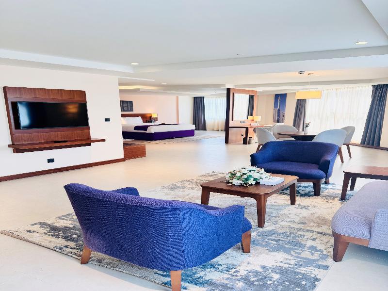 Kyriad Hotel Salalah image
