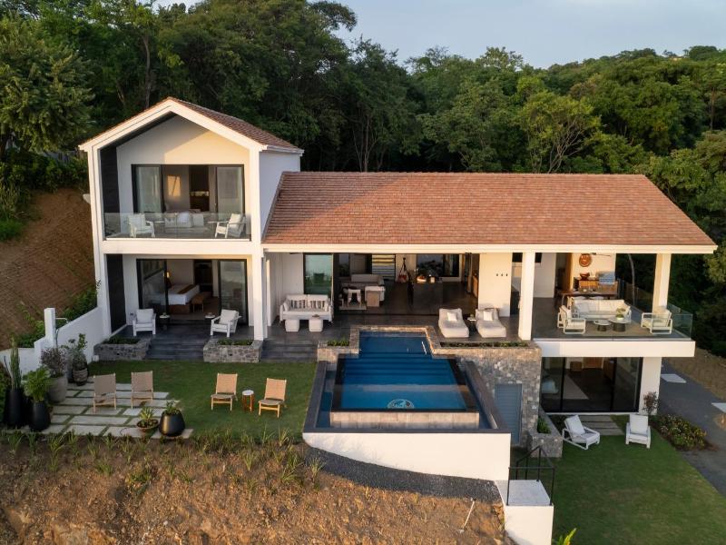 Rancho Santana image