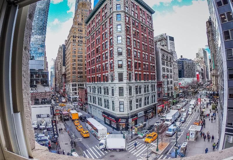 Nyc Empire Apartments image