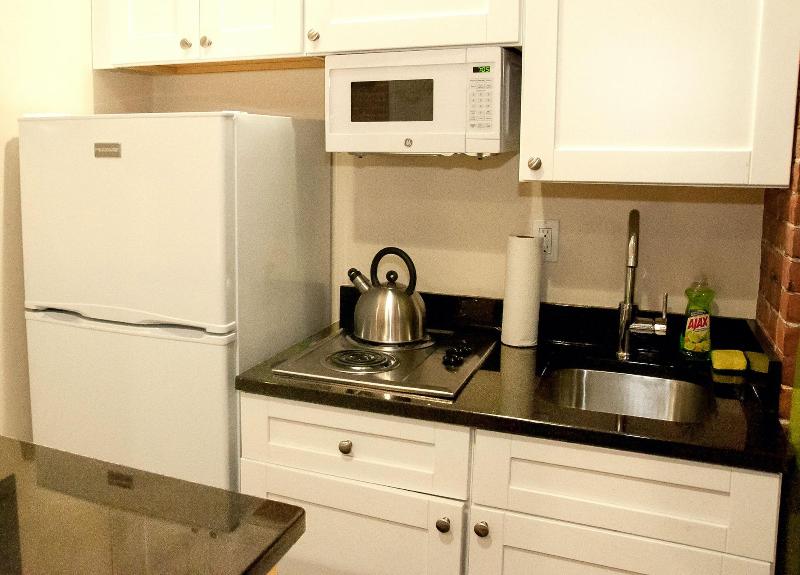Nyc Empire Apartments image