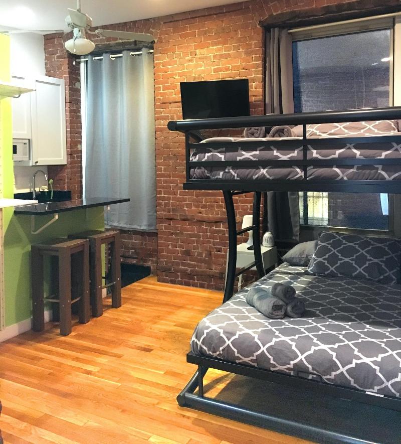 Nyc Empire Apartments image