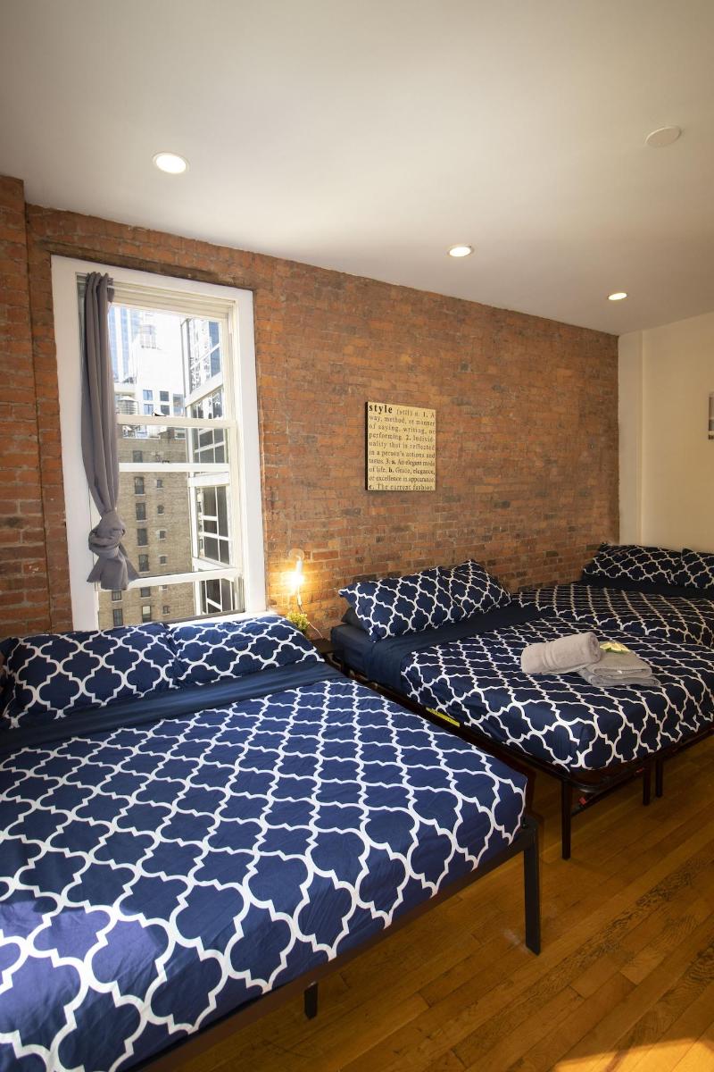 Nyc Empire Apartments image