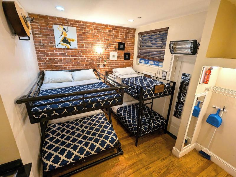 Nyc Empire Apartments image