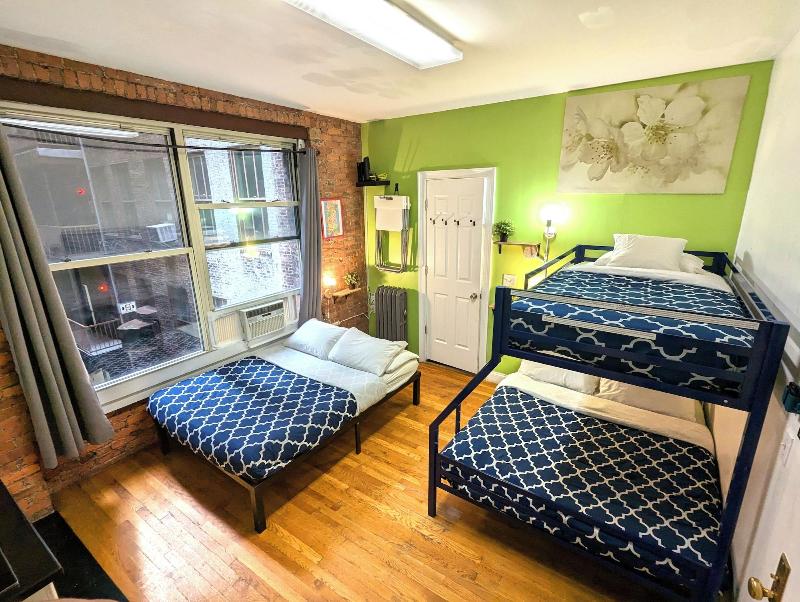 Nyc Empire Apartments image
