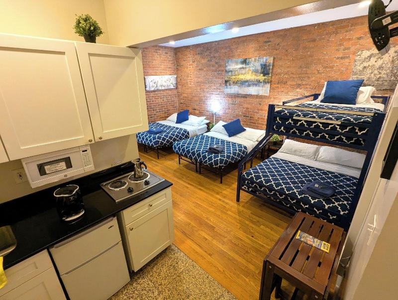 Nyc Empire Apartments image