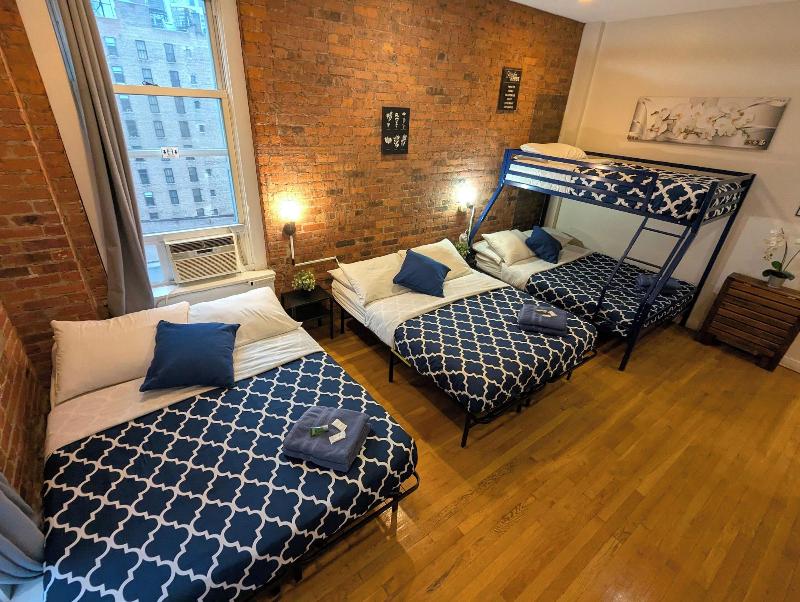 Nyc Empire Apartments image