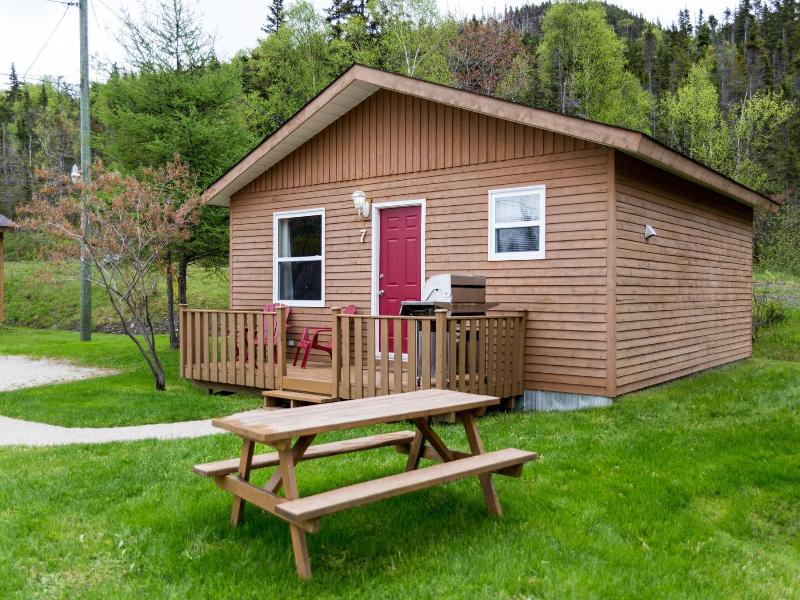 Middle Brook Cottages & Chalets