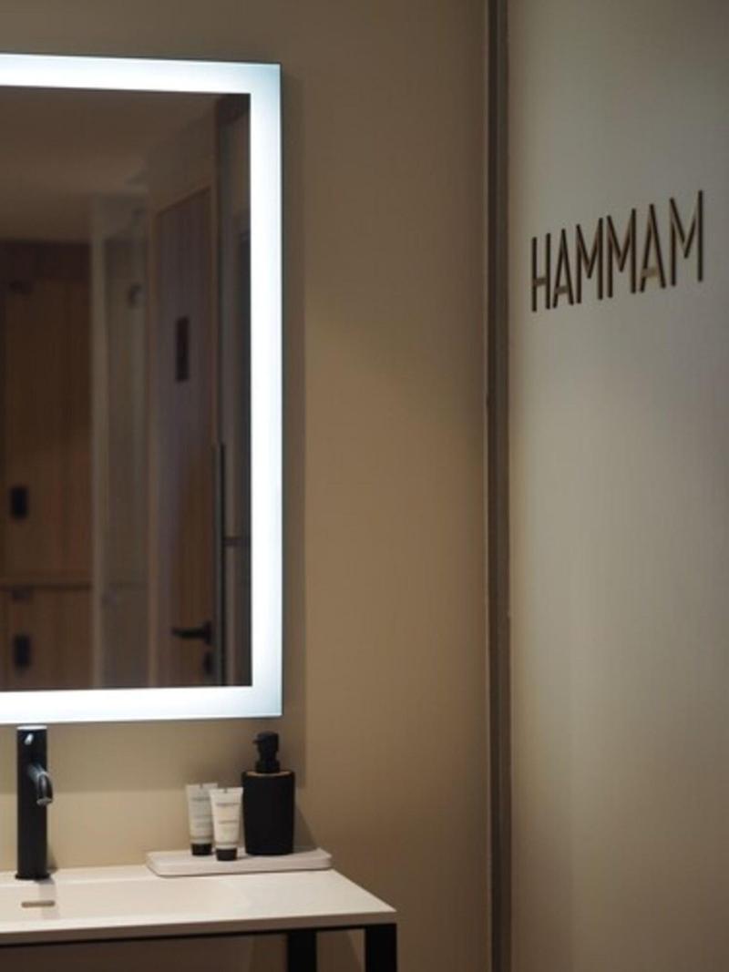 Splendid Hotel image