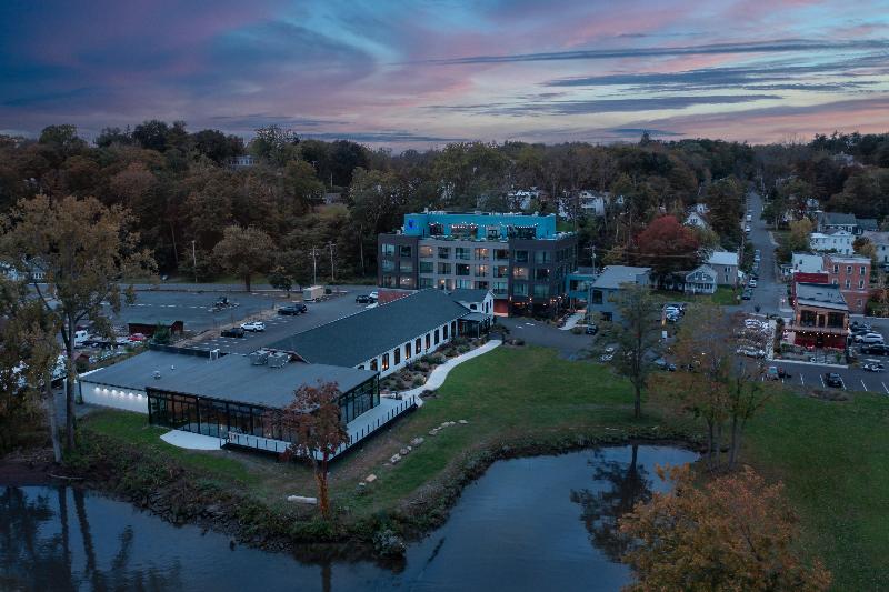 Voco James Newbury Hudson Valley image