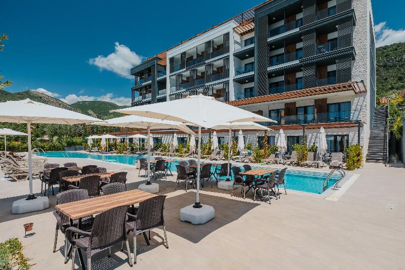 Montenegro Lodge image