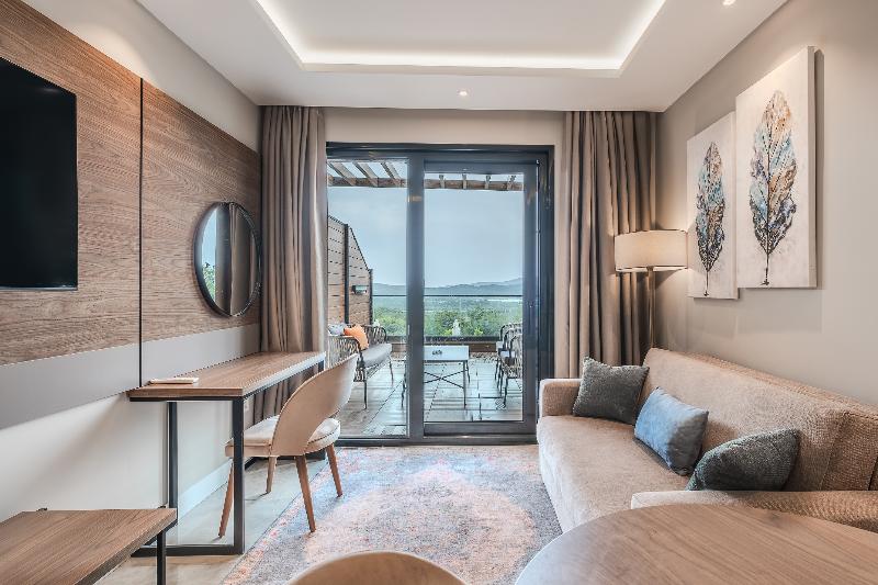 Montenegro Lodge image