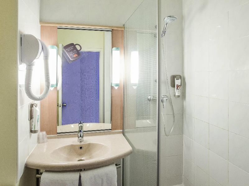 Ibis Saint-brieuc Yffiniac image