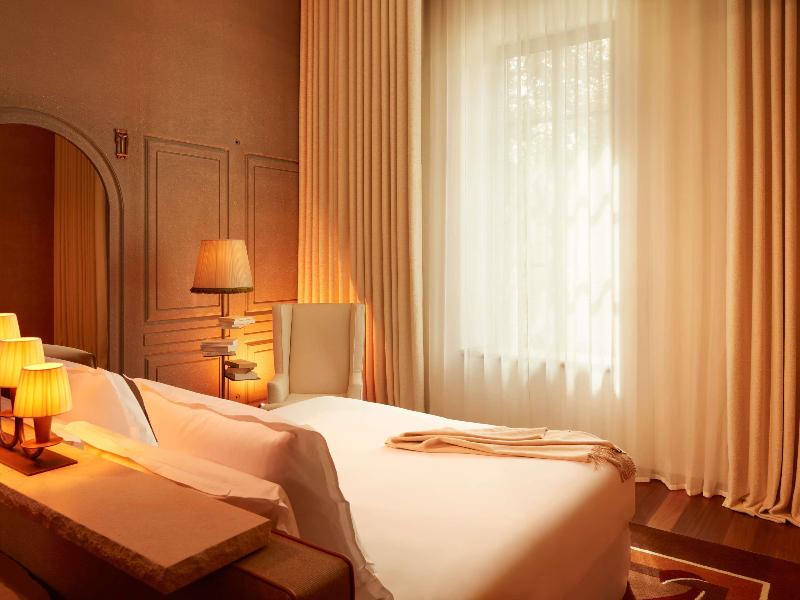 Mondrian Bordeaux Les Carmes image
