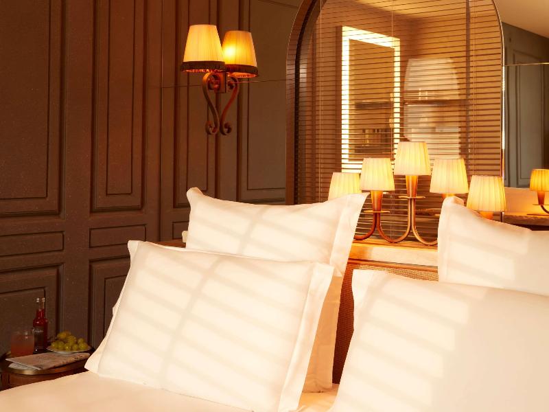 Mondrian Bordeaux Les Carmes image