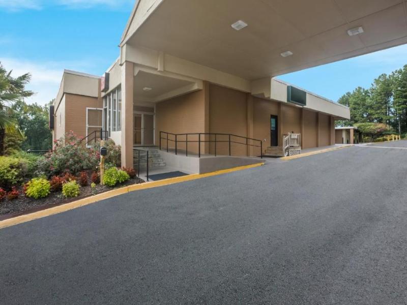 Red Roof Inn Atlanta Airport Ne – Conley - Image 5
