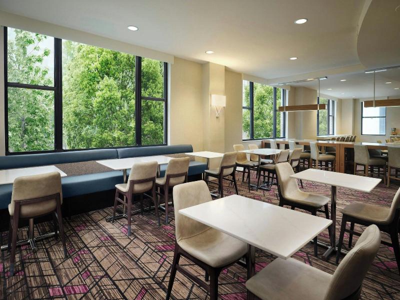 Residence Inn Atlanta Midtown/Peachtree At 17Th image