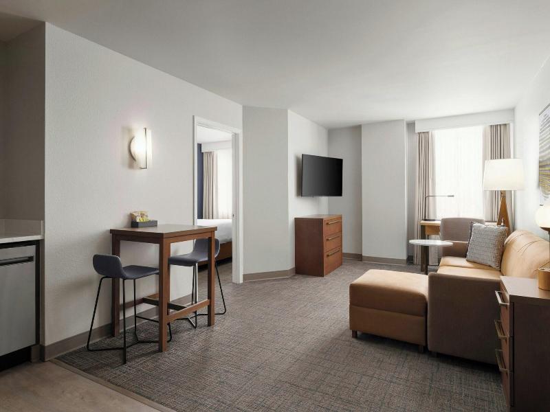 Residence Inn Atlanta Midtown/Peachtree At 17Th image