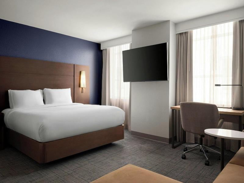 Residence Inn Atlanta Midtown/Peachtree At 17Th image