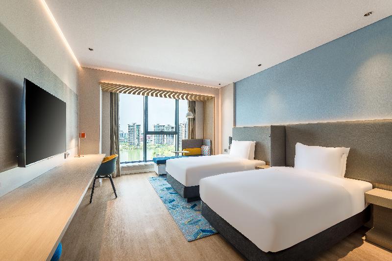 Holiday Inn Express Zhoukou Dancheng image