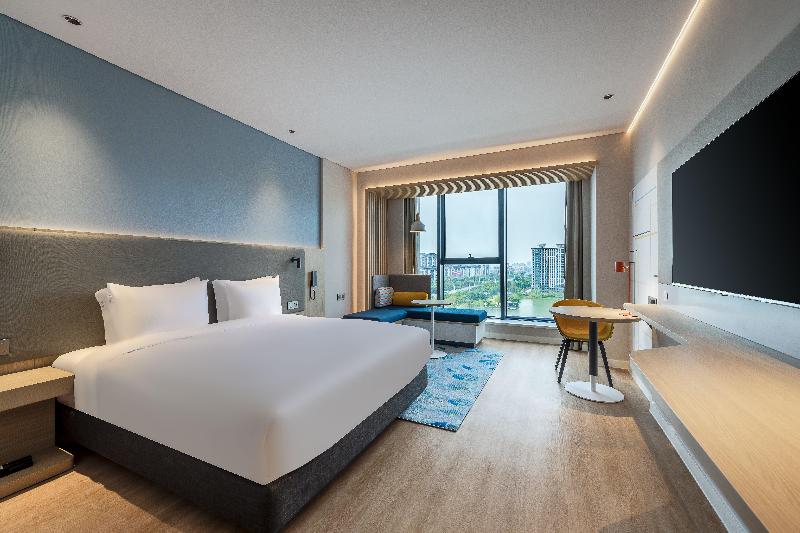 Holiday Inn Express Zhoukou Dancheng image
