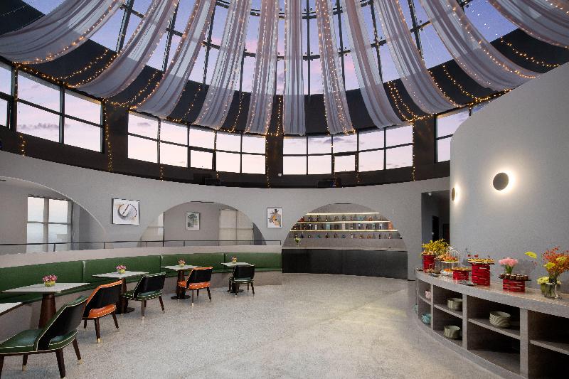 Holiday Inn Tongxiang image