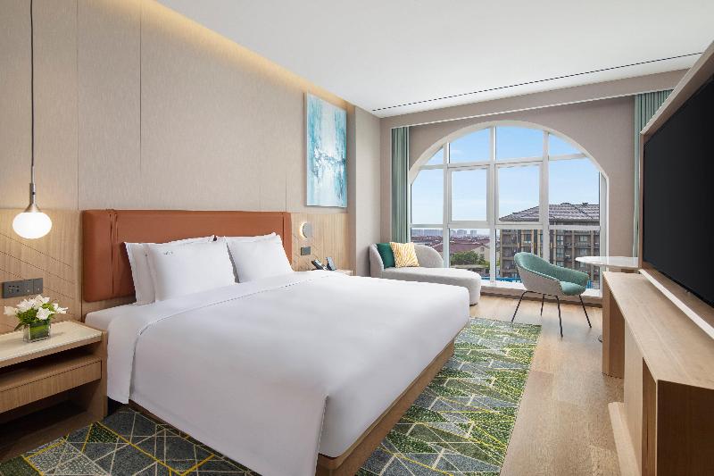Holiday Inn Tongxiang image