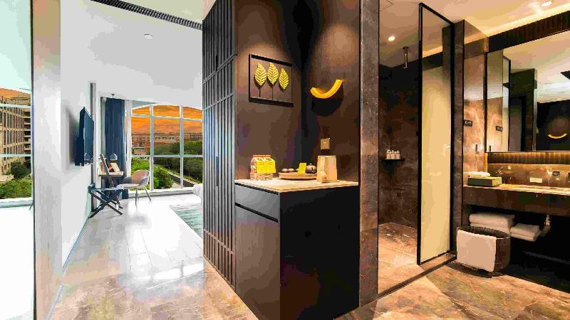 Holiday Inn Tongxiang image