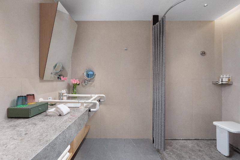 Holiday Inn Tongxiang image