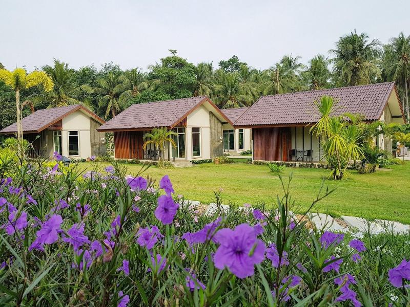 Evergreen Koh Chang Resort image