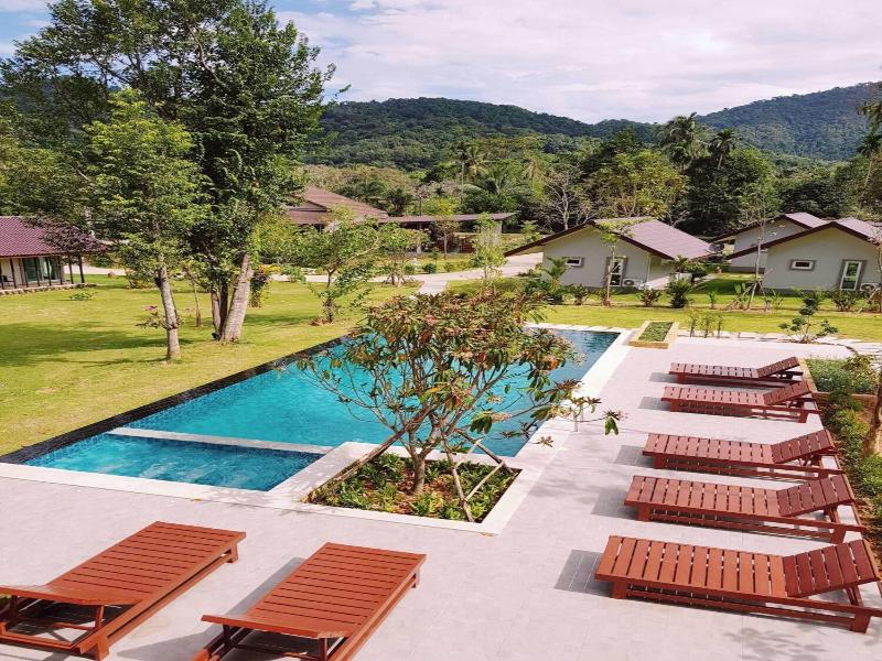 Evergreen Koh Chang Resort image