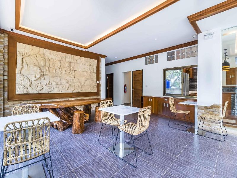 Wyh Hotel image