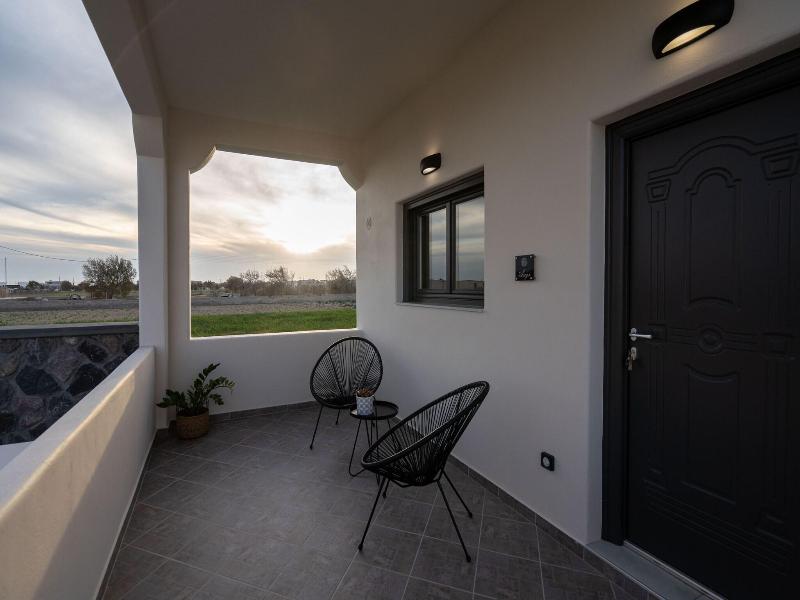 Almira Luxury Suites