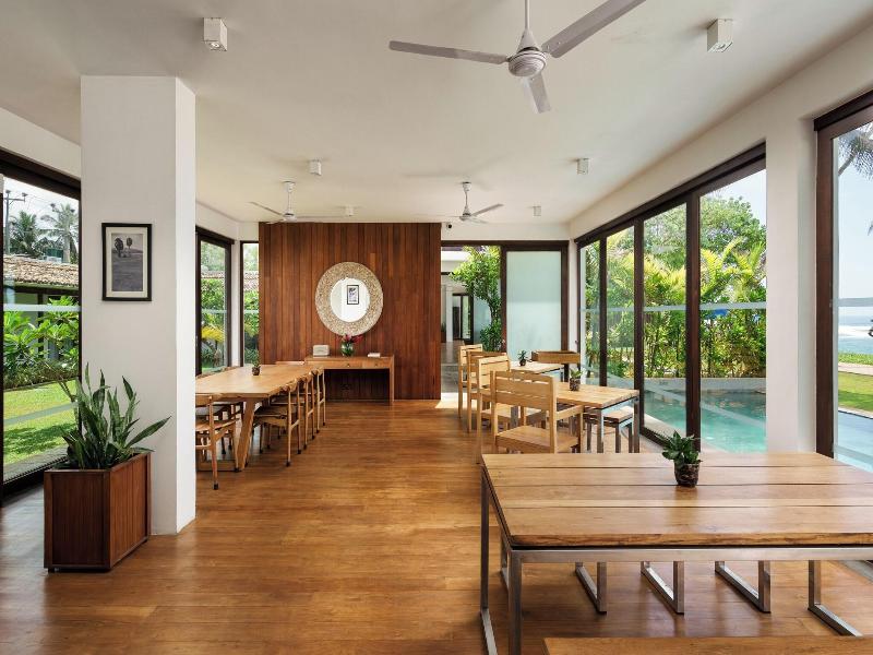 Ubuntu Beach Villas By Reveal image