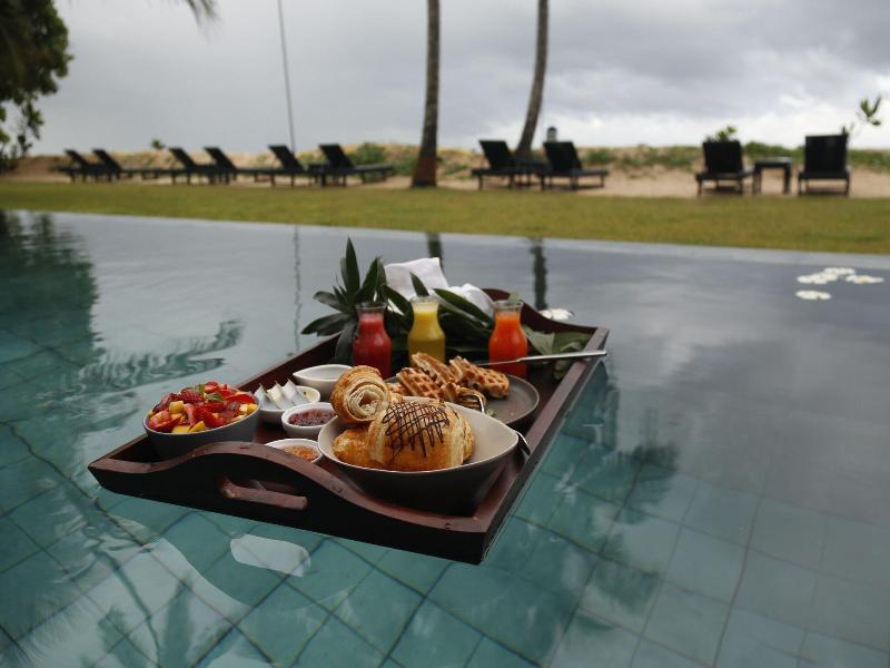 Ubuntu Beach Villas By Reveal image