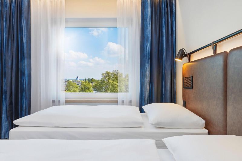 H2 Hotel Duesseldorf City image
