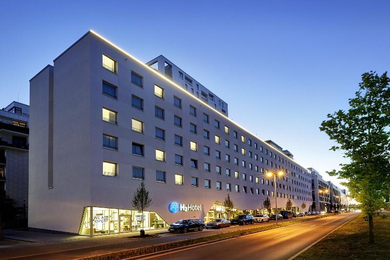 H2 Hotel Duesseldorf City image