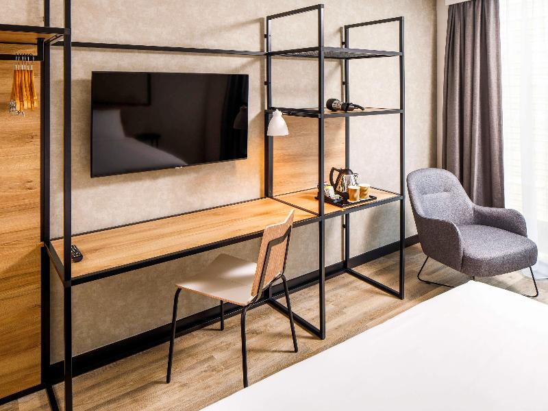 Ibis Nova Serrana image