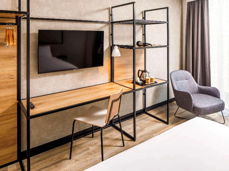 Ibis Nova Serrana image