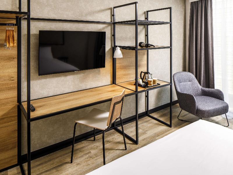 Ibis Nova Serrana image