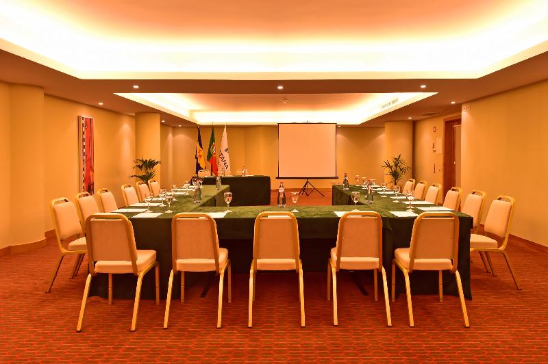 PESTANA PROMENADE PREMIUM OCEAN RESORT image