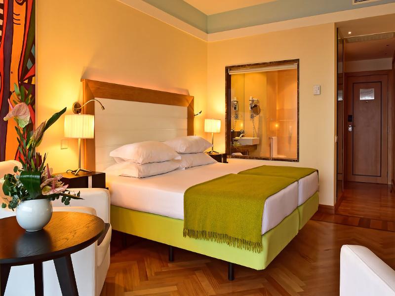 PESTANA PROMENADE PREMIUM OCEAN RESORT image