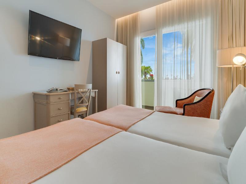 PESTANA PROMENADE PREMIUM OCEAN RESORT image