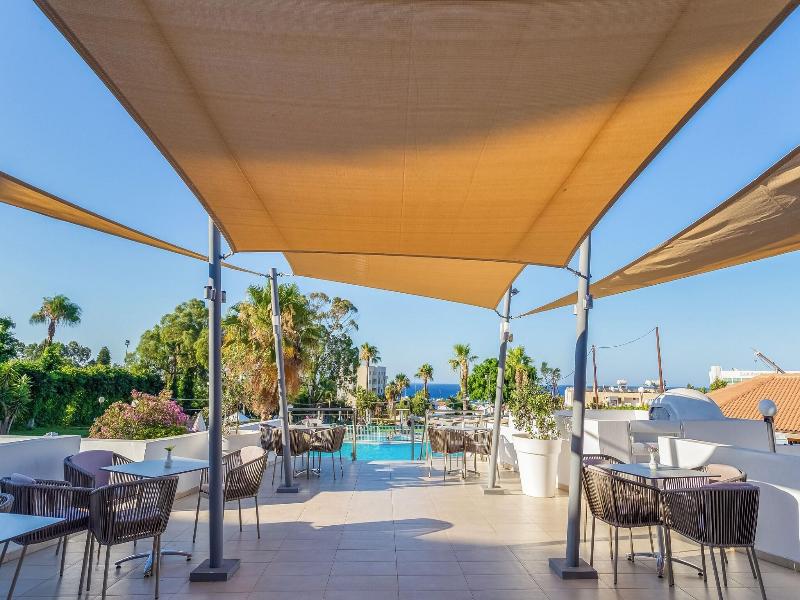 Hotel Adelais Bay image