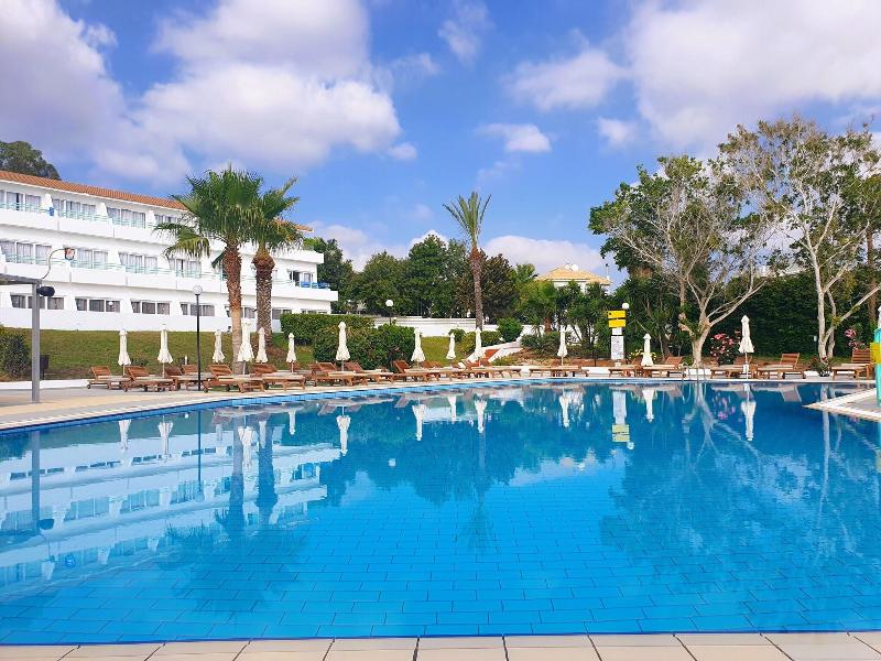 Hotel Adelais Bay image