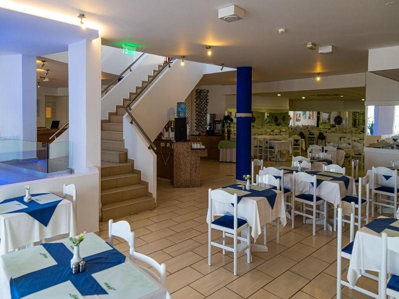 Hotel Adelais Bay image