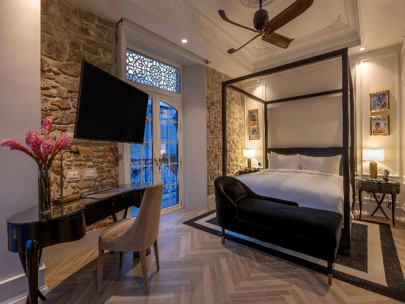 La Compania, In The Unbound Collection By Hyatt image