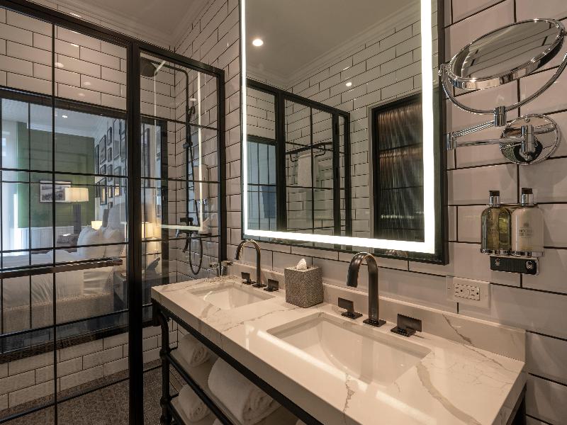 La Compania, In The Unbound Collection By Hyatt image