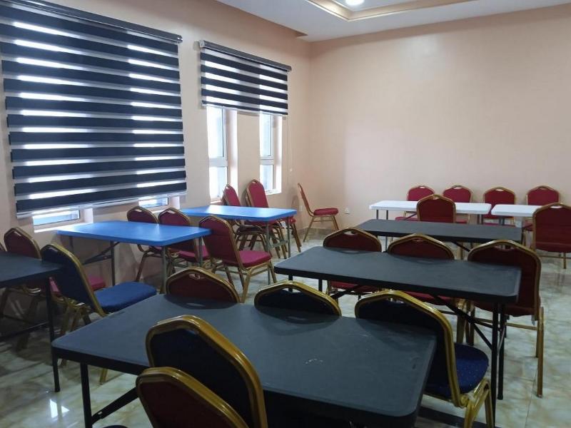 Wizy Hyatt Hotel